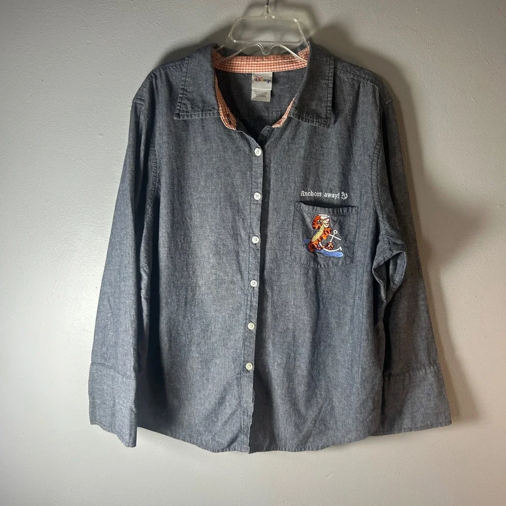 Disney Tigger Anchors Away Chambray Button Up Shirt Women's XL Nautical - Picture 4 of 7